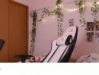 vivian_qwerty — Chaturbate recorded stream image, 14.07.2026 06:10