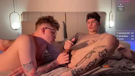 pleasuretwoguys — Stripchat recorded stream image, 15.07.2026 07:40
