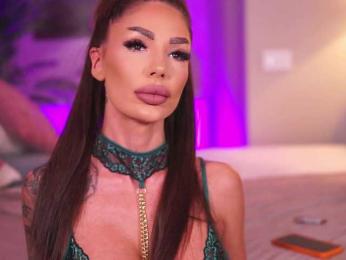 RaquelleVon — Bongacams recorded stream image, 15.07.2026 03:20