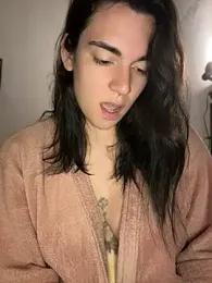 alicemeb — Stripchat recorded stream image, 17.07.2026 20:30