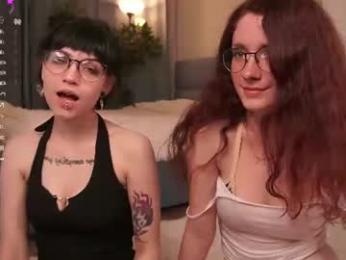 little_poetry — Chaturbate recorded stream image, 17.07.2026 20:00