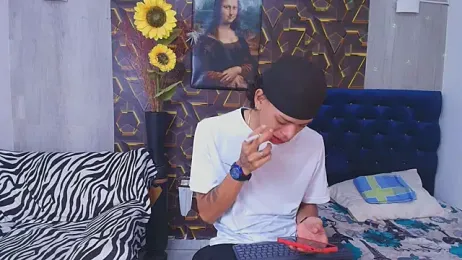 Harry_jhonsson — Stripchat recorded stream image, 18.07.2026 01:00