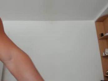 roberto4ever — Chaturbate recorded stream image, 18.07.2026 03:40