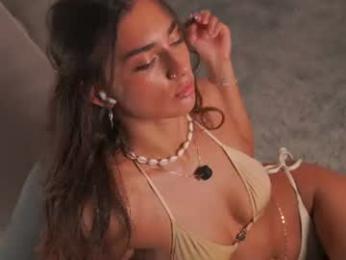 dinacaguimbal — Chaturbate recorded stream image, 18.07.2026 12:00