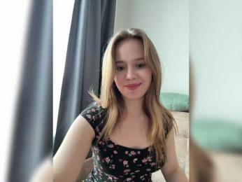 mariaaa-1 — Bongacams recorded stream image, 18.07.2026 15:30