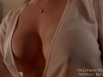 alejastorm — Chaturbate recorded stream image, 19.07.2026 02:10