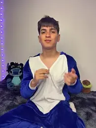 Naim_TheKing — Stripchat recorded stream image, 19.07.2026 06:10