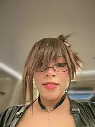 seraphine23 — Stripchat recorded stream image, 19.07.2026 02:10