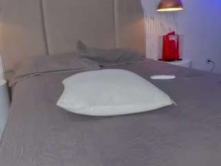 petiitstef — Camsoda recorded stream image, 19.07.2026 15:50