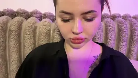 AlmaryKim — Stripchat recorded stream image, 19.07.2026 20:00