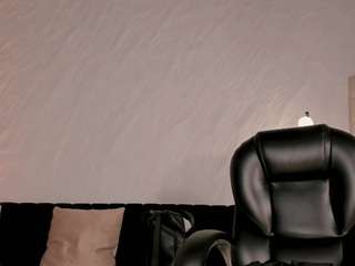 meganwest — Camsoda recorded stream image, 21.07.2026 19:20