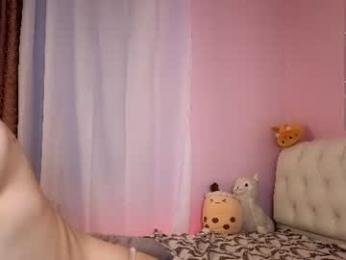 bluuemarine — Chaturbate recorded stream image, 22.07.2026 16:40