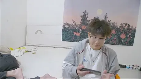 KK-cuteboy — Stripchat recorded stream image, 23.07.2026 12:40
