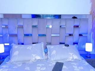 cammiila — Camsoda recorded stream image, 24.07.2026 18:50