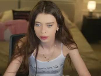 bright_diamonds_054 — Chaturbate recorded stream image, 25.07.2026 11:40