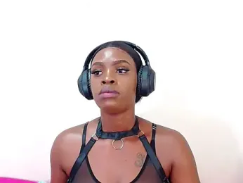 LuciousLips96 — Stripchat recorded stream image, 12.03.2025 08:40