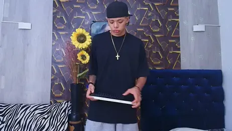 Harry_jhonsson — Stripchat recorded stream image, 28.07.2026 08:30
