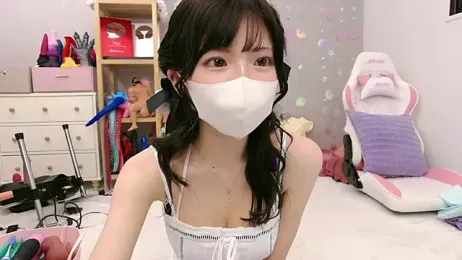 -minami- — Stripchat recorded stream image, 28.07.2026 12:10