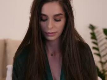dovia — Chaturbate recorded stream image, 30.07.2026 06:50