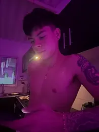 Handsome_boys69 — Stripchat recorded stream image, 30.07.2026 22:10