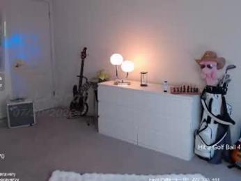 petitebrat — Chaturbate recorded stream image, 30.07.2026 16:30