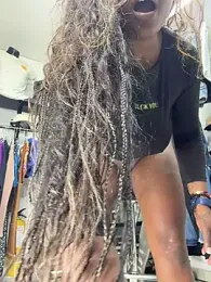 MAREIA_25 — Stripchat recorded stream image, 31.07.2026 19:00