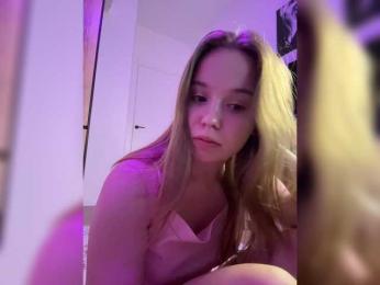 mariaaa-1 — Bongacams recorded stream image, 04.08.2026 19:40