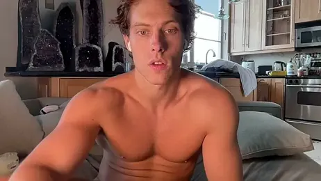 alex_islivee — Stripchat recorded stream image, 04.08.2026 20:10