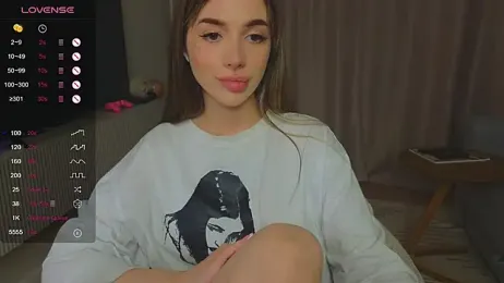 shuggybaby — Stripchat recorded stream image, 05.08.2026 20:40