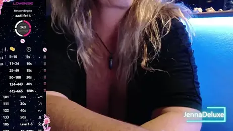JennaDeluxe — Stripchat recorded stream image, 05.08.2026 23:30