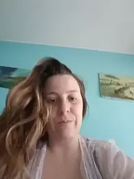 Emma96_hot — Stripchat recorded stream image, 06.08.2026 05:50