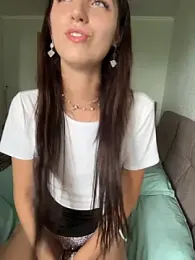 DollyTall — Stripchat recorded stream image, 07.08.2026 03:20