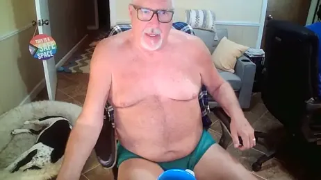 superbearboss — Stripchat recorded stream image, 07.08.2026 16:00