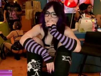 crimsonkitten — Chaturbate recorded stream image, 07.08.2026 17:40
