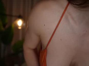 emyii — Chaturbate recorded stream image, 07.08.2026 19:30