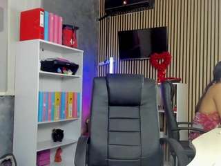daryastars — Camsoda recorded stream image, 07.08.2026 18:30
