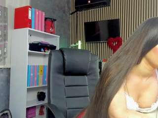 daryastars — Camsoda recorded stream image, 07.08.2026 18:30