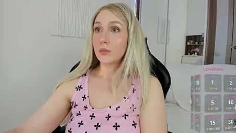 CarolMay — Stripchat recorded stream image, 10.08.2026 08:50