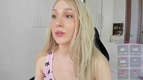 CarolMay — Stripchat recorded stream image, 10.08.2026 08:50
