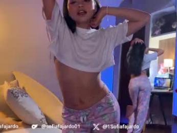 sweet_littleee — Chaturbate recorded stream image, 11.08.2026 02:40