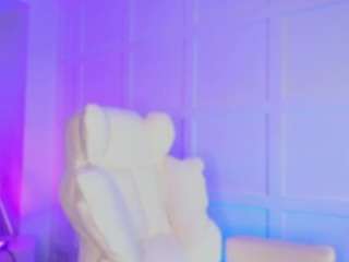 sofly-s — Camsoda recorded stream image, 11.08.2026 11:50