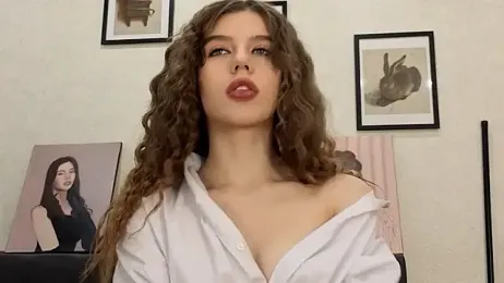 dolly_ll — Stripchat recorded stream image, 11.08.2026 13:20