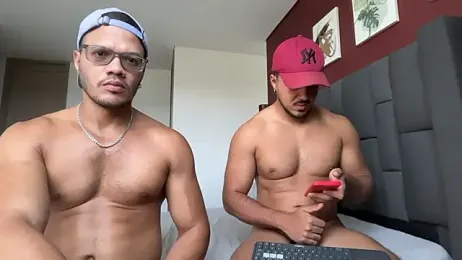 highlatin_guysoficial — Stripchat recorded stream image, 12.08.2026 13:20