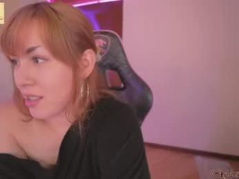 fijisakistar — Chaturbate recorded stream image, 13.08.2026 03:00