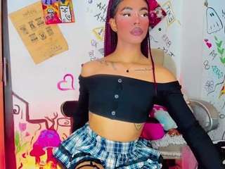 blooond — Camsoda recorded stream image, 13.08.2026 03:00