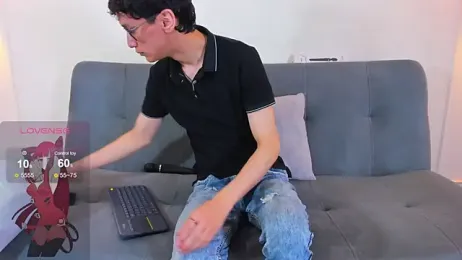 Cum_hunters — Stripchat recorded stream image, 14.08.2026 03:10