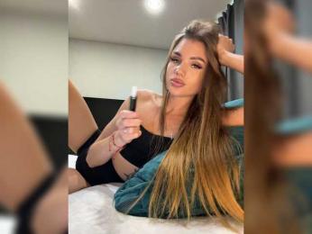 SweetyMia — Bongacams recorded stream image, 14.08.2026 11:00
