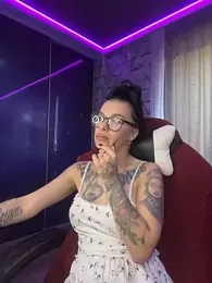 Queen_of_pain — Stripchat recorded stream image, 17.08.2026 06:50