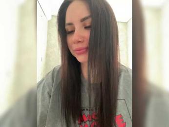 Y_Leiki — Bongacams recorded stream image, 17.08.2026 09:00