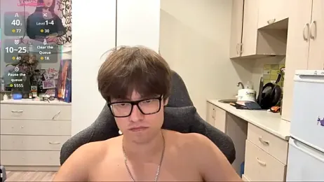 JadeNoiiir — Stripchat recorded stream image, 17.08.2026 15:40